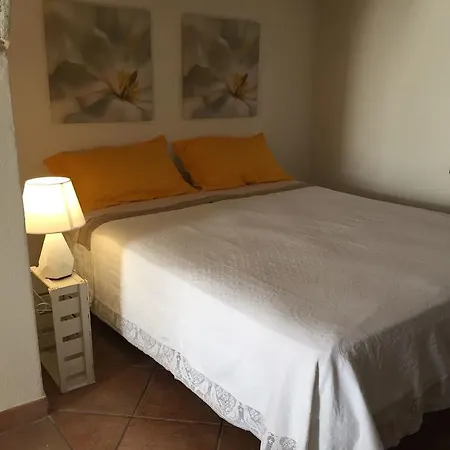 Casa Riccardo 오스투니